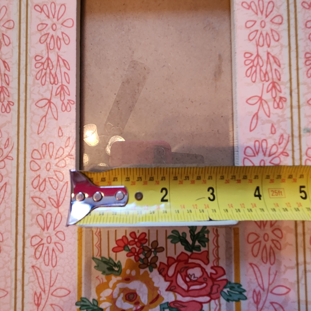 Floral Patterned Picture Frame - Picture 5 of 5
